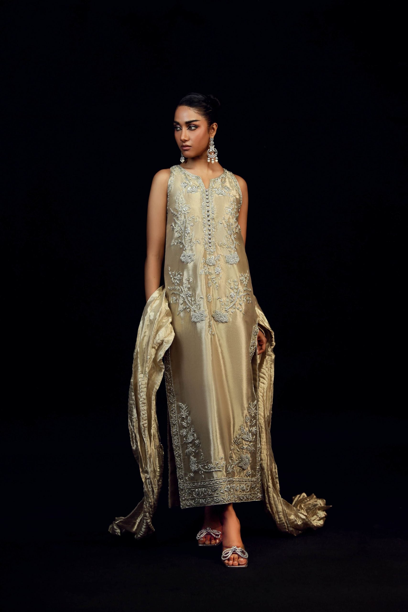 Ayesha Somaya - AYRA